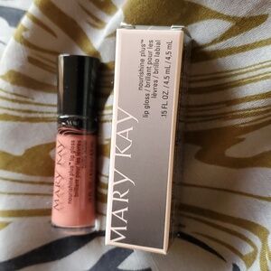 Mary Kay Lip gloss